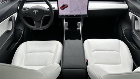 2020 Tesla Model 3 5YJ3E1EB4LF668470