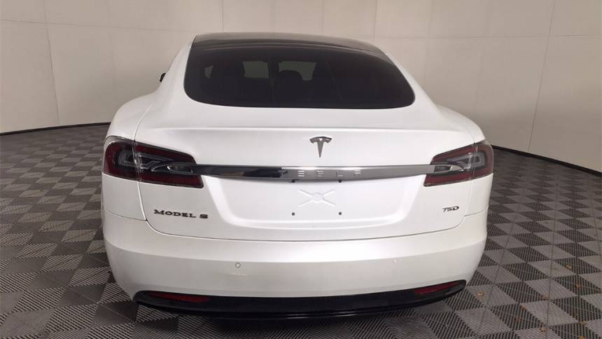 2018 Tesla Model S 5YJSA1E21JF293786