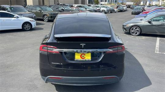 2016 Tesla Model X 5YJXCBE25GF016167