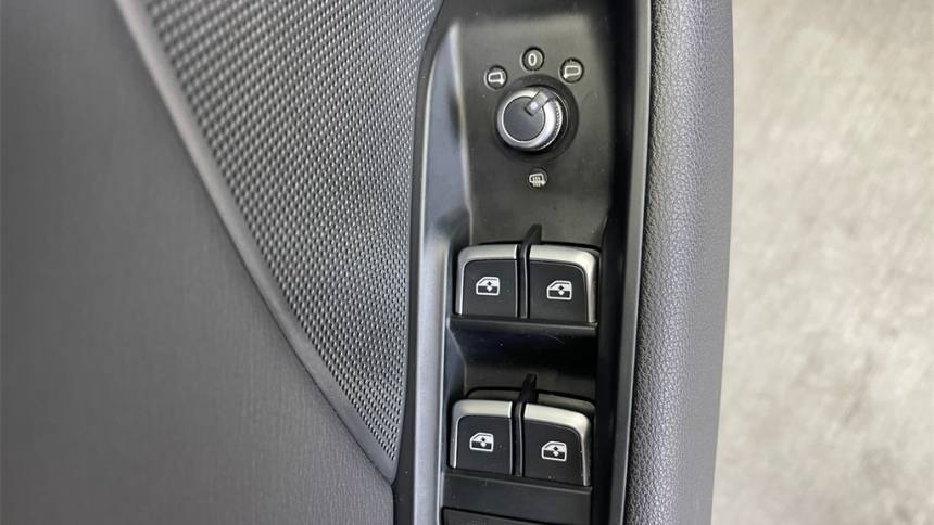 2018 Audi A3 Sportback e-tron WAUTPBFF3JA055325