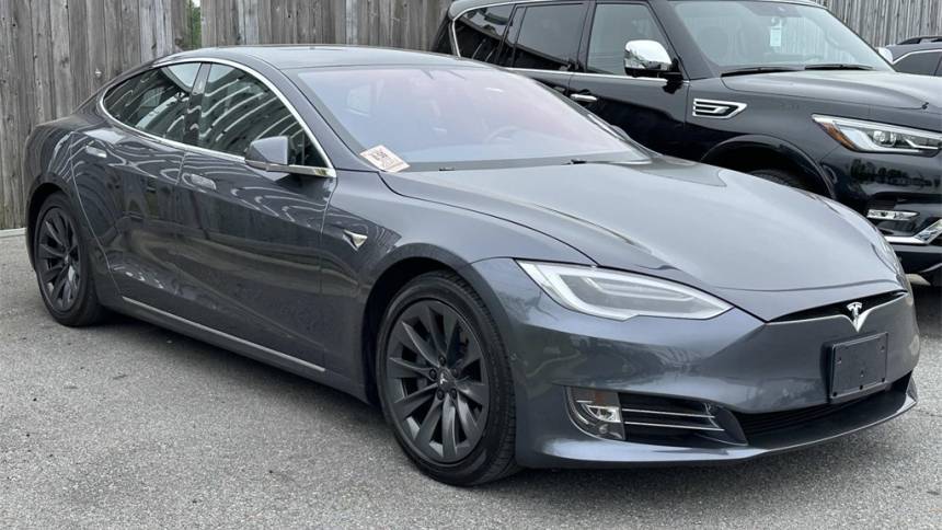2018 Tesla Model S 5YJSA1E21JF295232