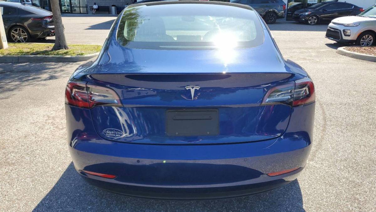 2019 Tesla Model 3 5YJ3E1EA5KF395836