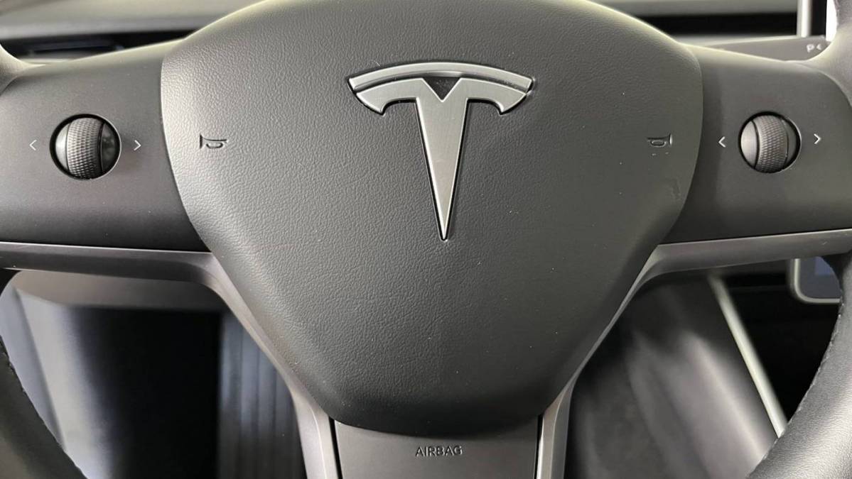 2019 Tesla Model 3 5YJ3E1EB0KF406945