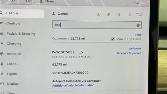 2019 Tesla Model 3 5YJ3E1EA9KF299000