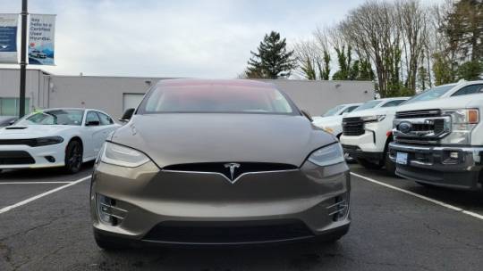 2016 Tesla Model X 5YJXCDE44GF025925