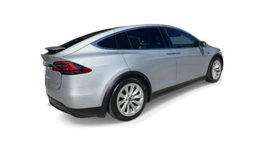 2016 Tesla Model X 5YJXCBE27GF008278