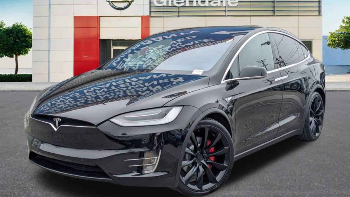 2016 Tesla Model X 5YJXCBE43GF005606