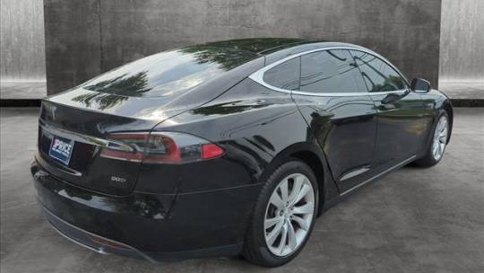 2015 Tesla Model S 5YJSA1E27FF116330