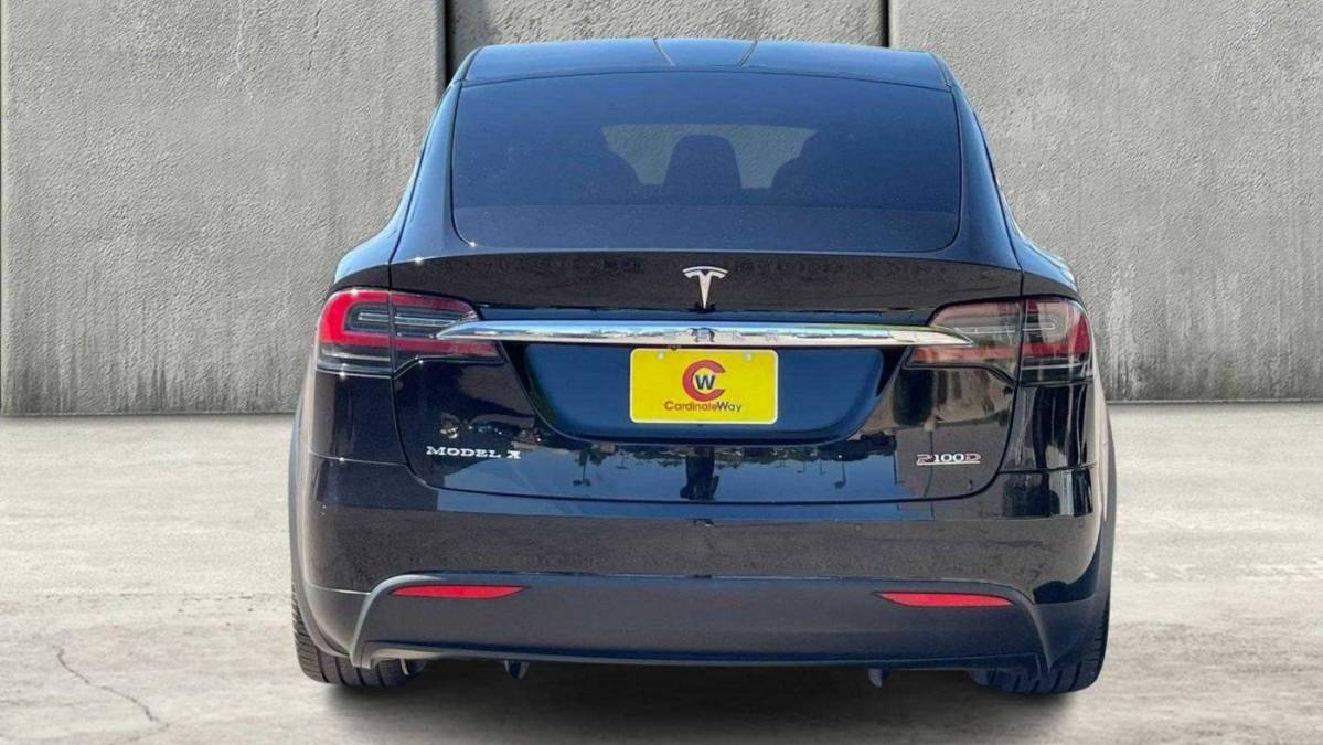 2016 Tesla Model X 5YJXCAE43GF022013