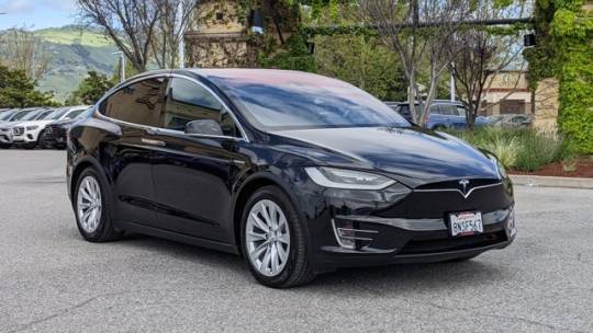 2016 Tesla Model X 5YJXCBE21GF010897
