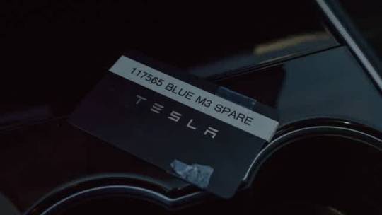 2018 Tesla Model 3 5YJ3E1EB4JF117565