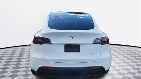 2021 Tesla Model Y 5YJYGDEE0MF256866