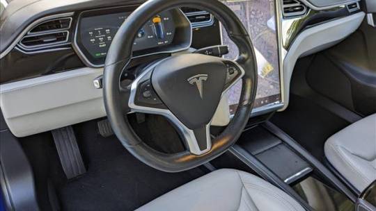 2015 Tesla Model S 5YJSA1E28FF120001