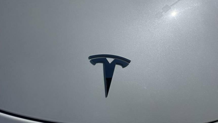 2018 Tesla Model 3 5YJ3E1EA8JF162693
