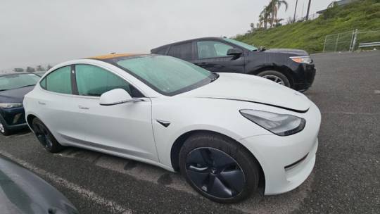 2019 Tesla Model 3 5YJ3E1EA5KF326659