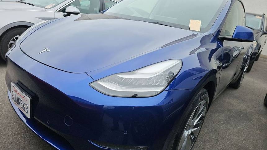 2021 Tesla Model Y 5YJYGDEE1MF114929