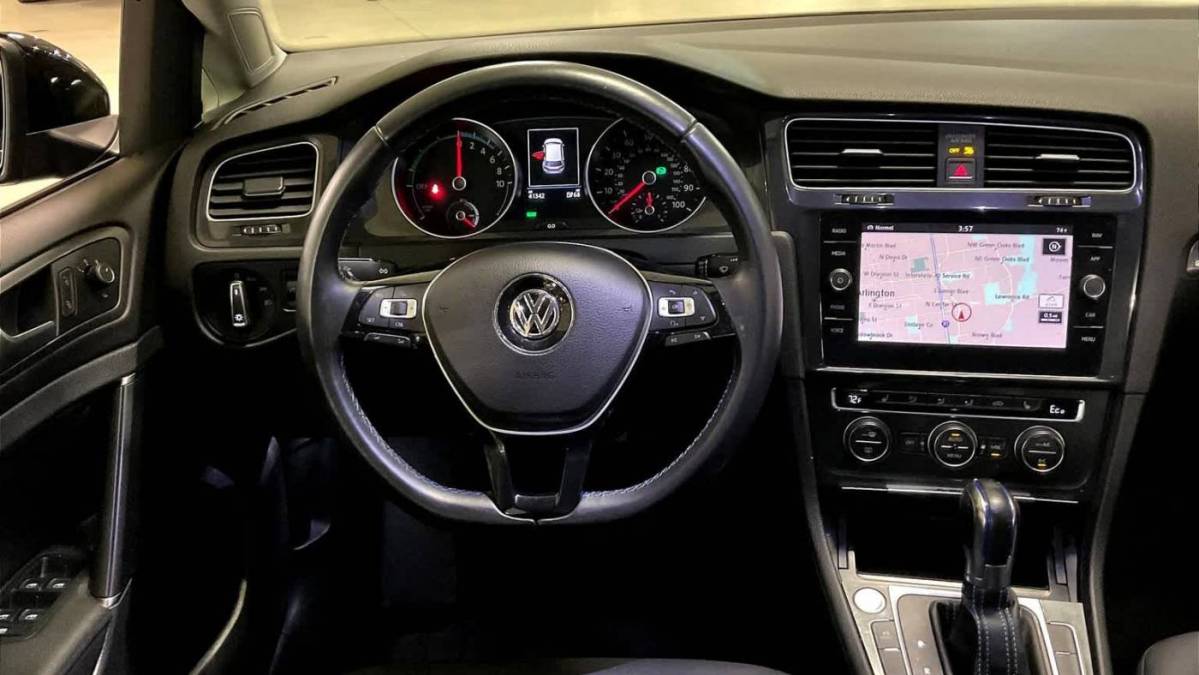 2017 Volkswagen e-Golf WVWPR7AU9HW954401