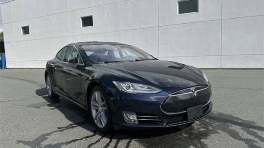 2014 Tesla Model S 5YJSA1H16EFP51444