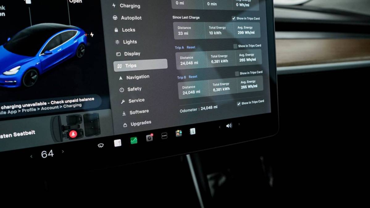 2018 Tesla Model 3 5YJ3E1EA1JF154421