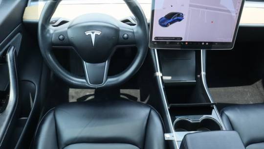 2018 Tesla Model 3 5YJ3E1EB8JF117486