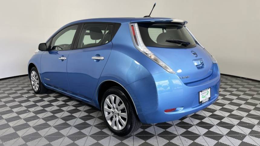 2013 Nissan LEAF 1N4AZ0CP0DC413131