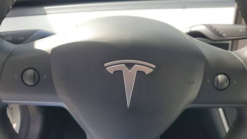 2020 Tesla Model 3 5YJ3E1EA8LF738222