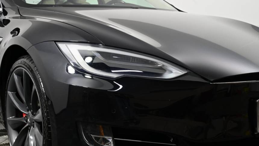 2017 Tesla Model S 5YJSA1E48HF200757