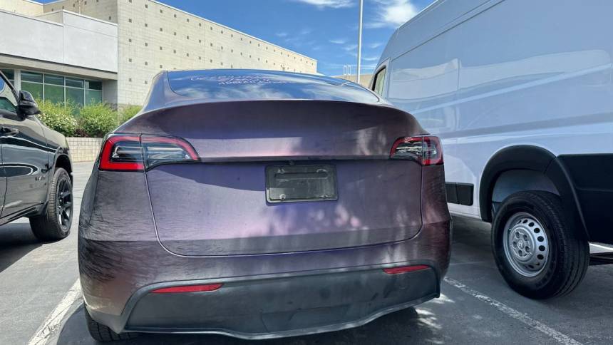2021 Tesla Model Y 5YJYGDEE2MF109917