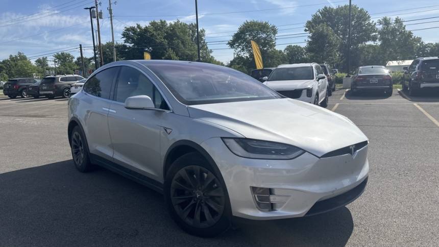 2017 Tesla Model X 5YJXCDE25HF058027