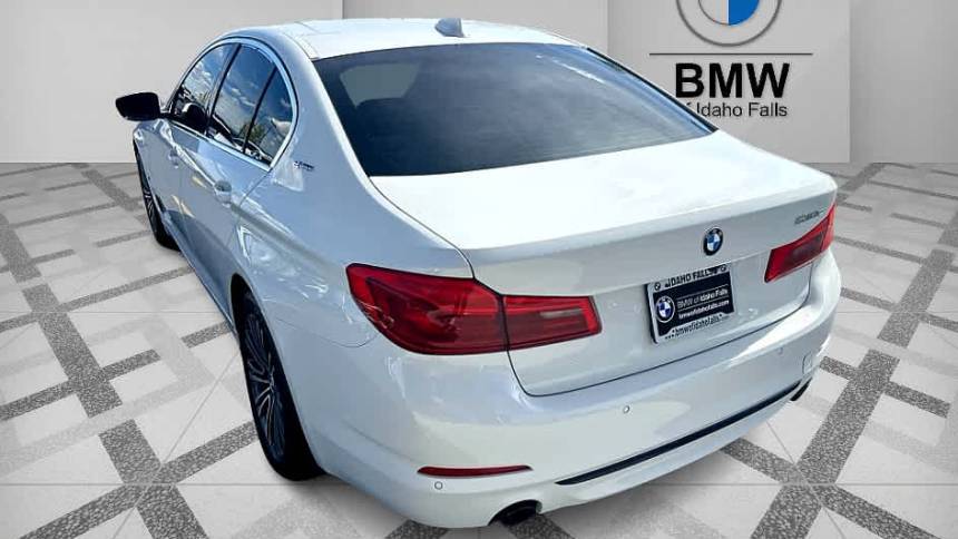 2019 BMW 5 Series WBAJB1C54KB376880