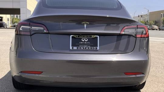 2018 Tesla Model 3 5YJ3E1EA6JF053570