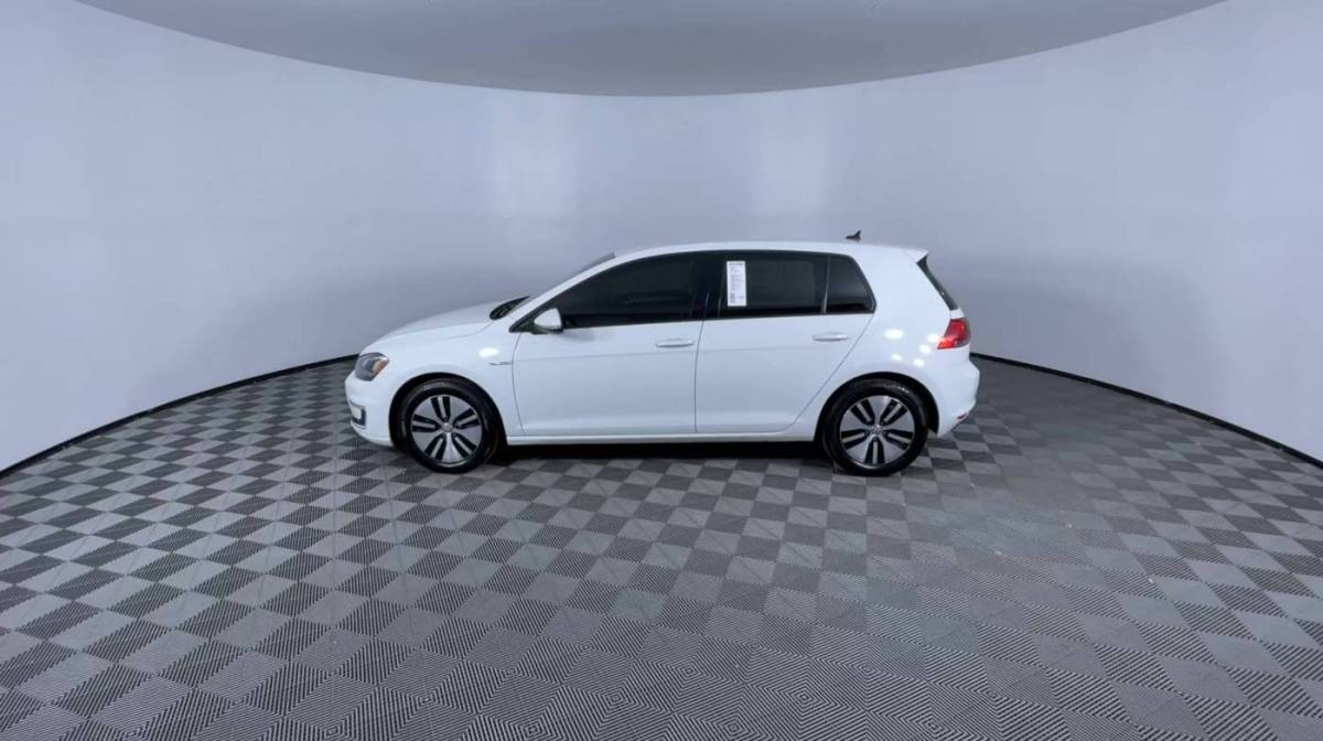 2015 Volkswagen e-Golf WVWPP7AU1FW911853