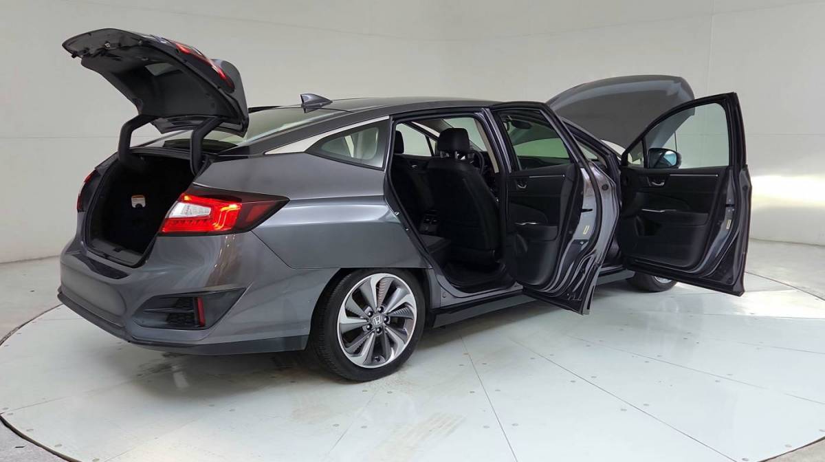 2018 Honda Clarity JHMZC5F17JC020143