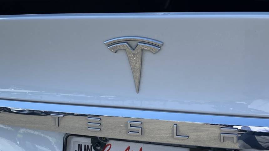 2020 Tesla Model X 5YJXCDE43LF264943