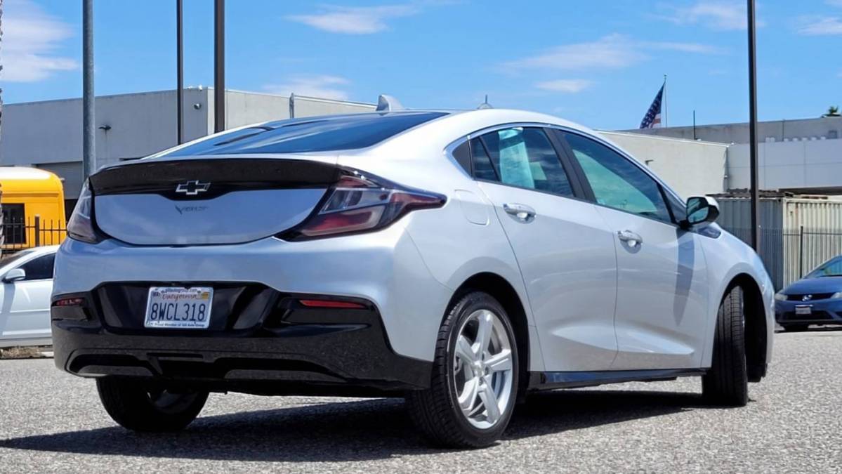 2018 Chevrolet VOLT 1G1RC6S52JU128754