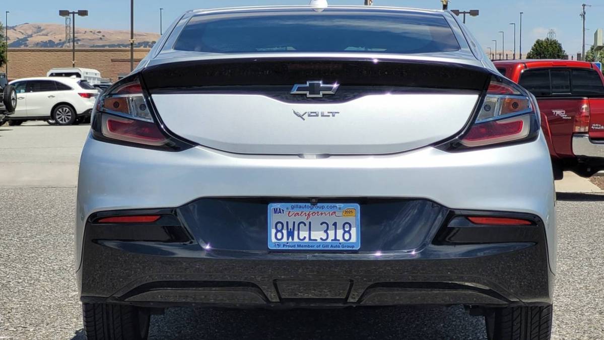 2018 Chevrolet VOLT 1G1RC6S52JU128754