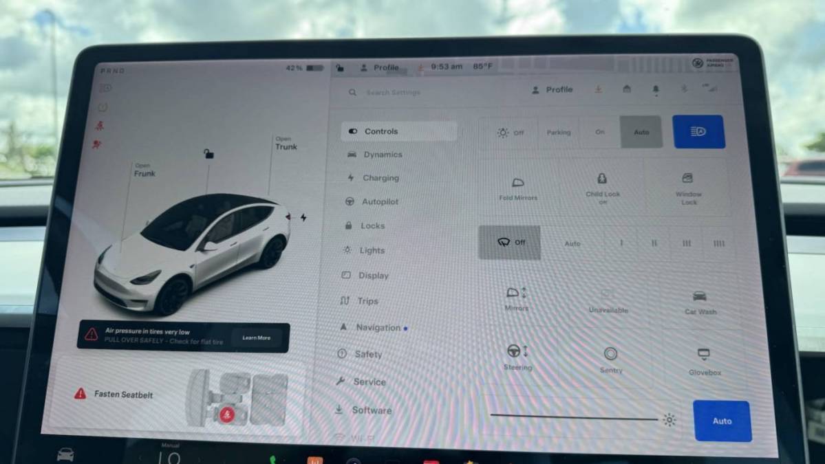 2021 Tesla Model Y 5YJYGDEE5MF112472