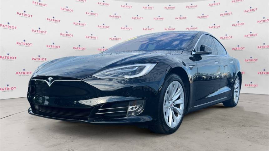 2018 Tesla Model S 5YJSA1E29JF275908