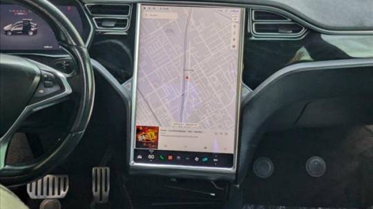 2016 Tesla Model X 5YJXCBE48GF001180