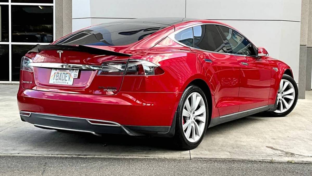 2015 Tesla Model S 5YJSA1H25FFP74000