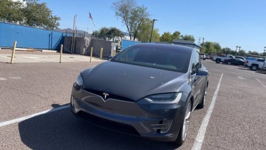 2016 Tesla Model X 5YJXCAE45GF000899