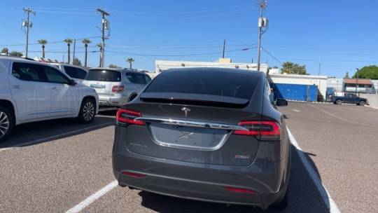 2016 Tesla Model X 5YJXCAE45GF000899