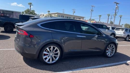 2016 Tesla Model X 5YJXCAE45GF000899