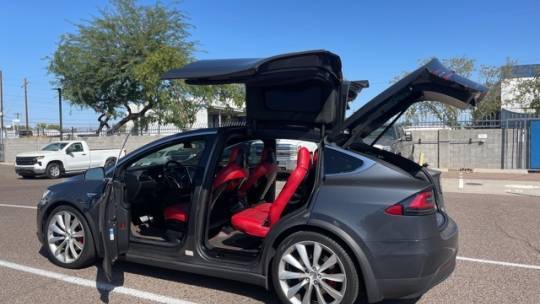 2016 Tesla Model X 5YJXCAE45GF000899