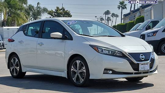 2022 Nissan LEAF 1N4AZ1CV7NC557880