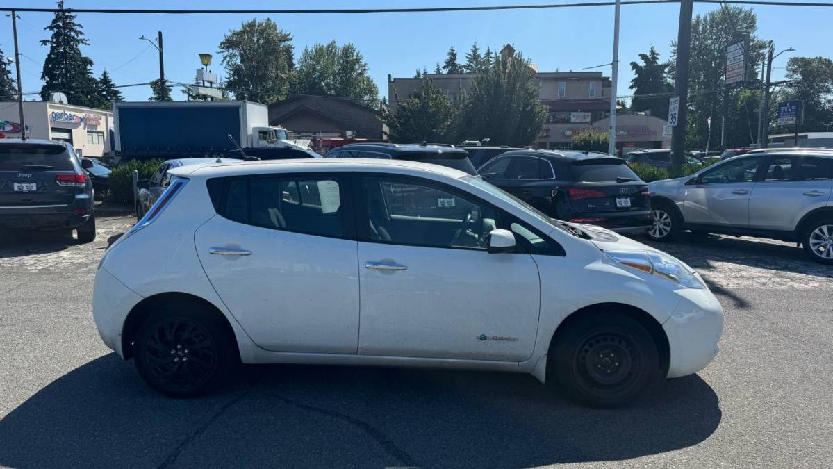 2013 Nissan LEAF 1N4AZ0CP3DC424317