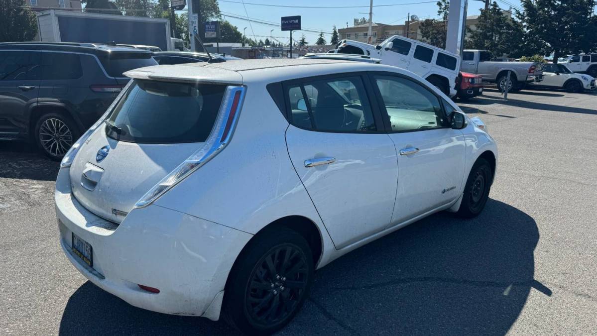 2013 Nissan LEAF 1N4AZ0CP3DC424317