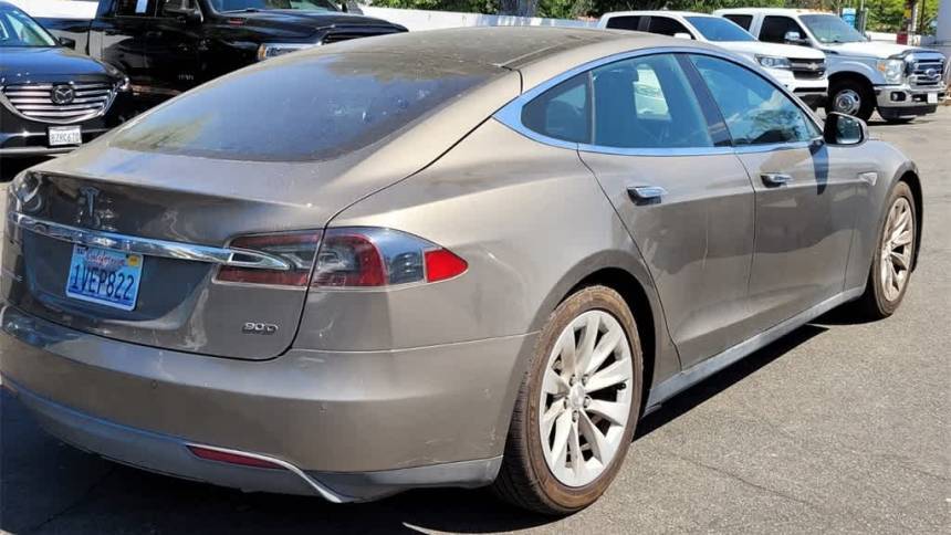 2016 Tesla Model S 5YJSA1E2XGF129753