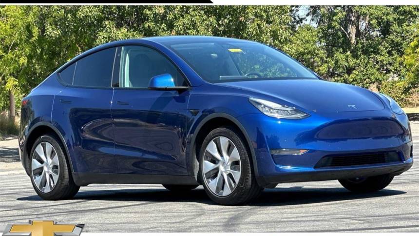 2021 Tesla Model Y 5YJYGDEE3MF096790