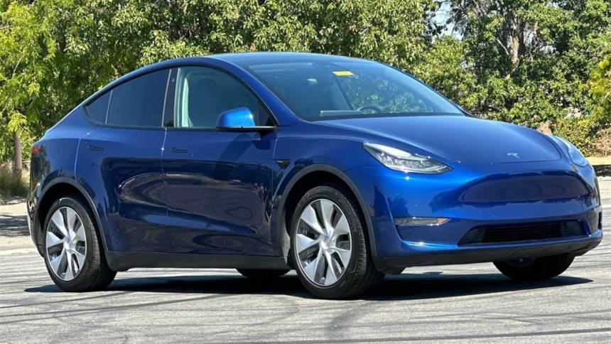 2021 Tesla Model Y 5YJYGDEE3MF096790